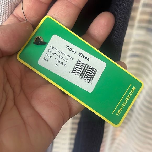 NWT Tipsy Elves Men’s Yellow Snow Ugly Christmas Sweater Santa Peeing XL - Picture 7 of 9